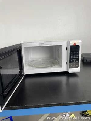 Lot 331 Listing# 967480 Sanyo Electric Co LTD em-s756ow Microwave Synthesis System