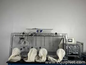 Lot 13 Listing# 967510 Coy Lab. Prod. Rigid Chamber Anaerobic Glovebox and CO2 Control and Nikon Eclipse TS100 Microscope