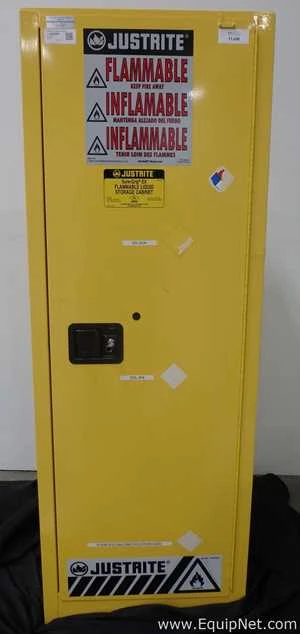 Lot 421 Listing# 1065027 Just Right Sure - Grip EX Flammable Storage Cabinet