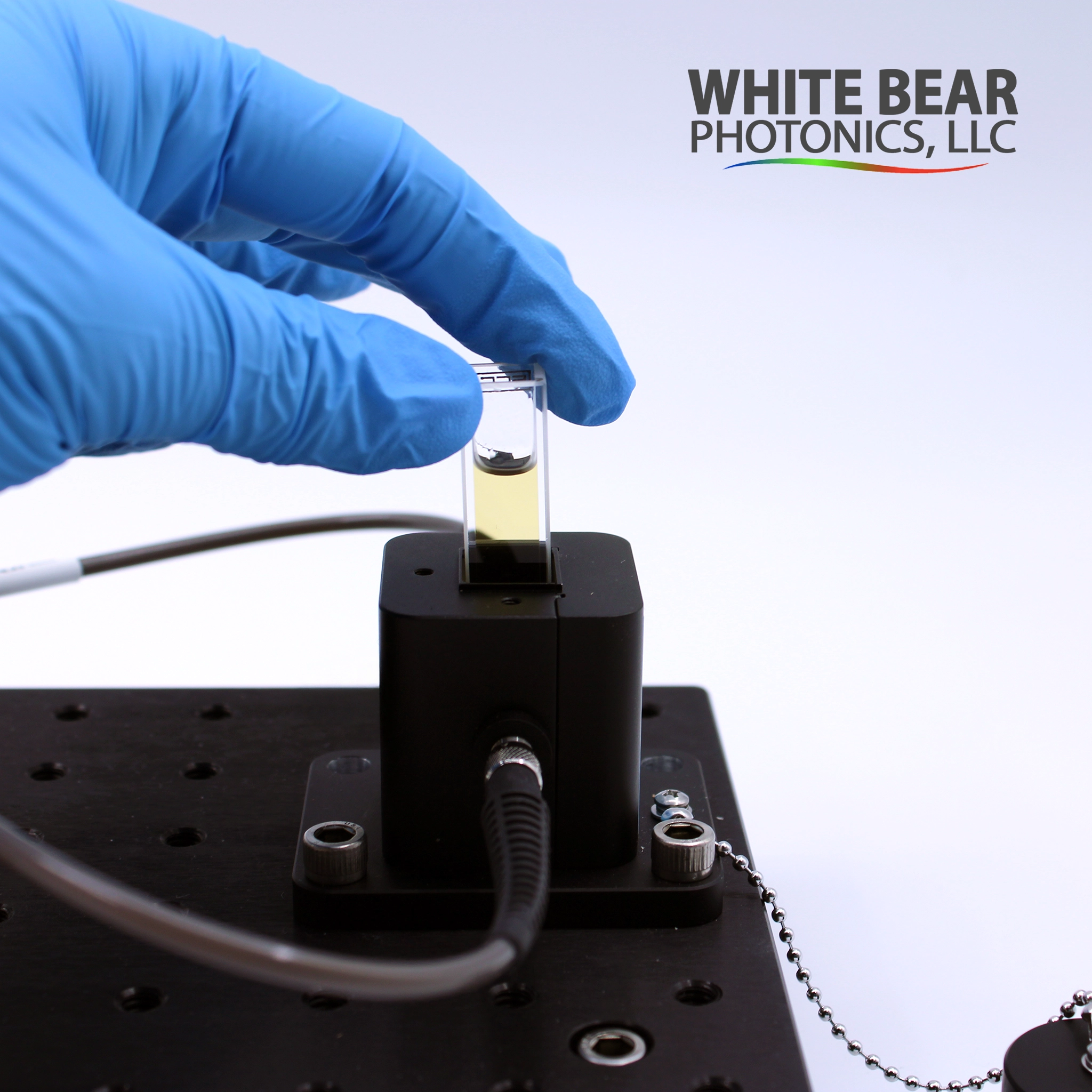 2-Port Fiber Coupled Cuvette Holder