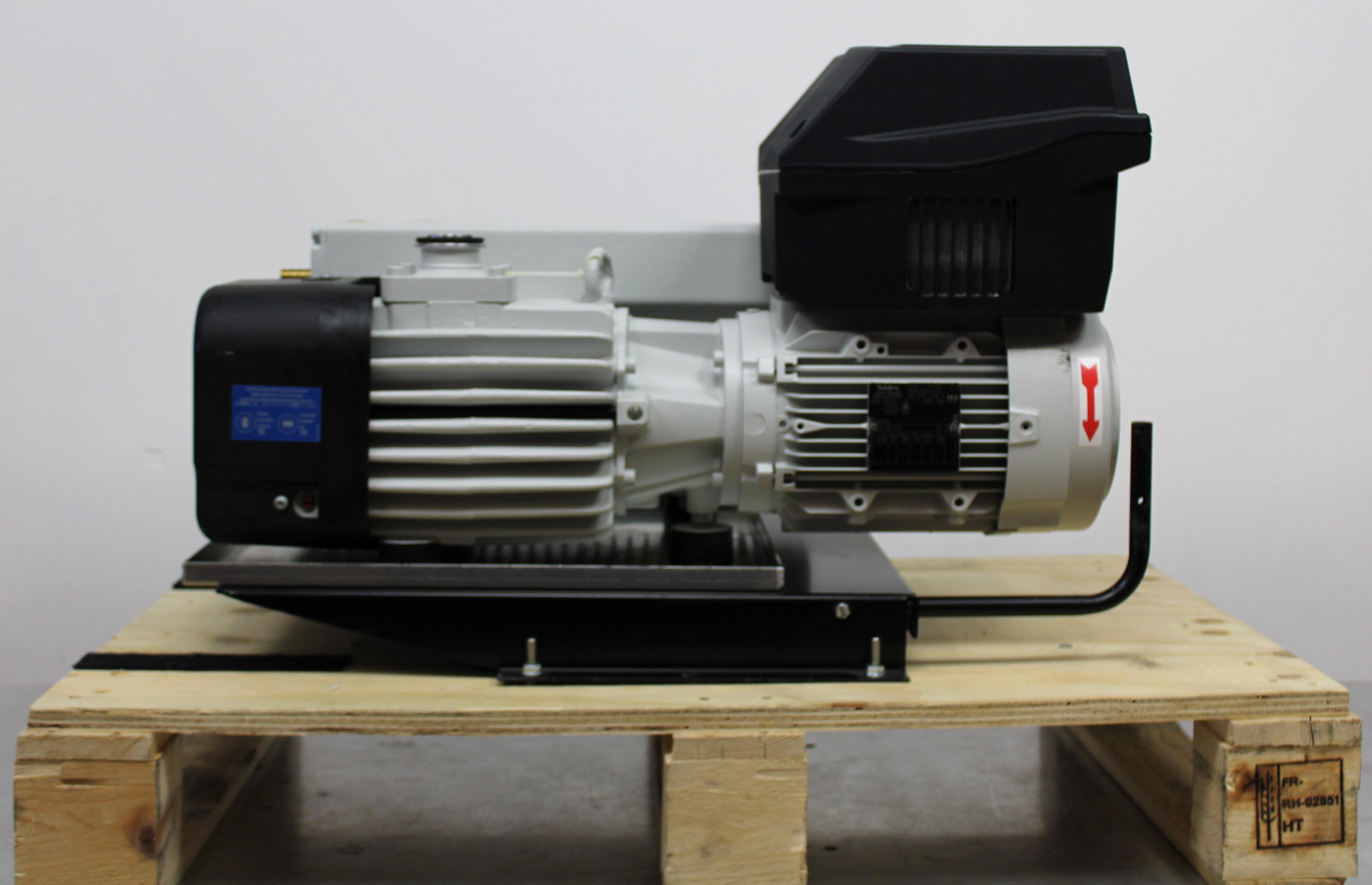 Leybold Sogevac SV 120 BIFC Vacuum Pump - 7000889