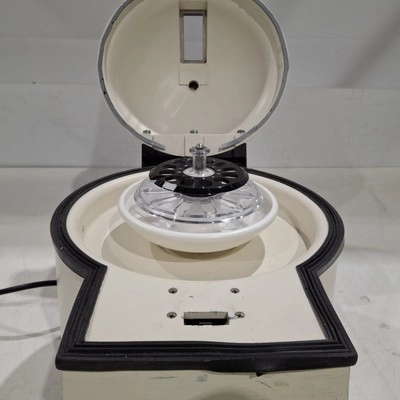 Clay Adams 420352 Sero-fuge 2002 2-Speed Centrifug