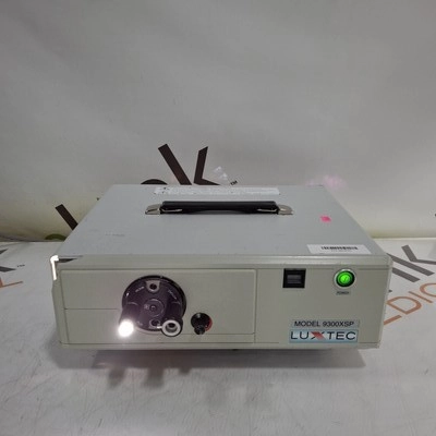 Luxtec 9300XSP Light Source