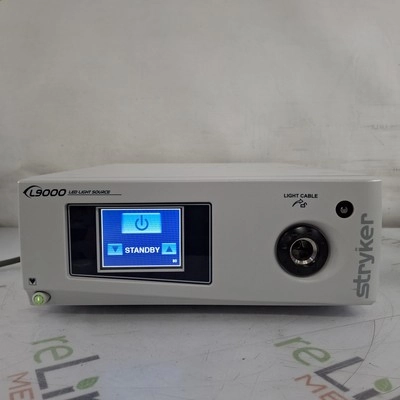 Stryker L9000 Light Source