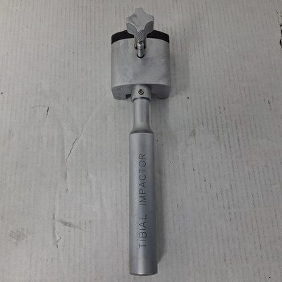 71440472 Tibial Impactor
