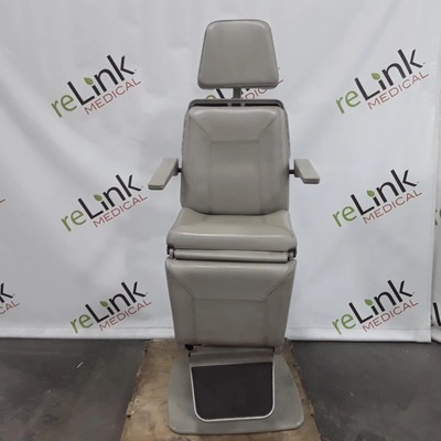 Midmark 491 Exam Chair