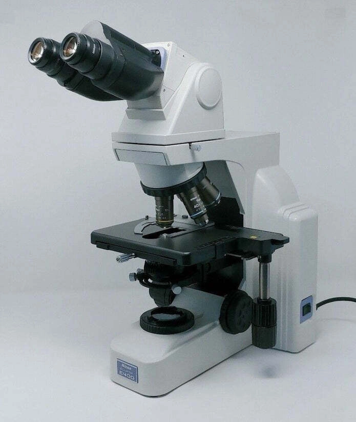 Nikon Microscope Eclipse E400 with 50x oil and Til