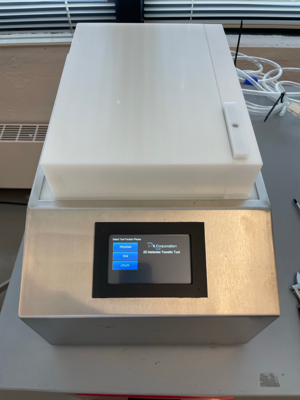 ETX 2DTT‑1 2D Transfer Tool – Automated Wet-Transfer System for Graphene & 2D Materials