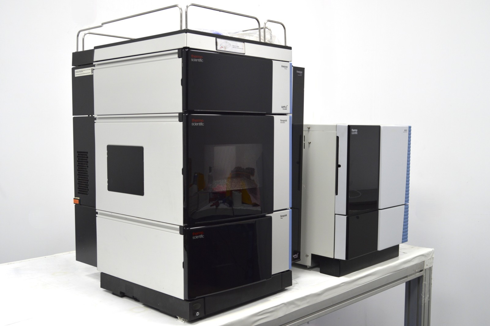 Thermo Scientific Vanquish Flex Quaternary UHPLC-MS System with ISQ EC ...