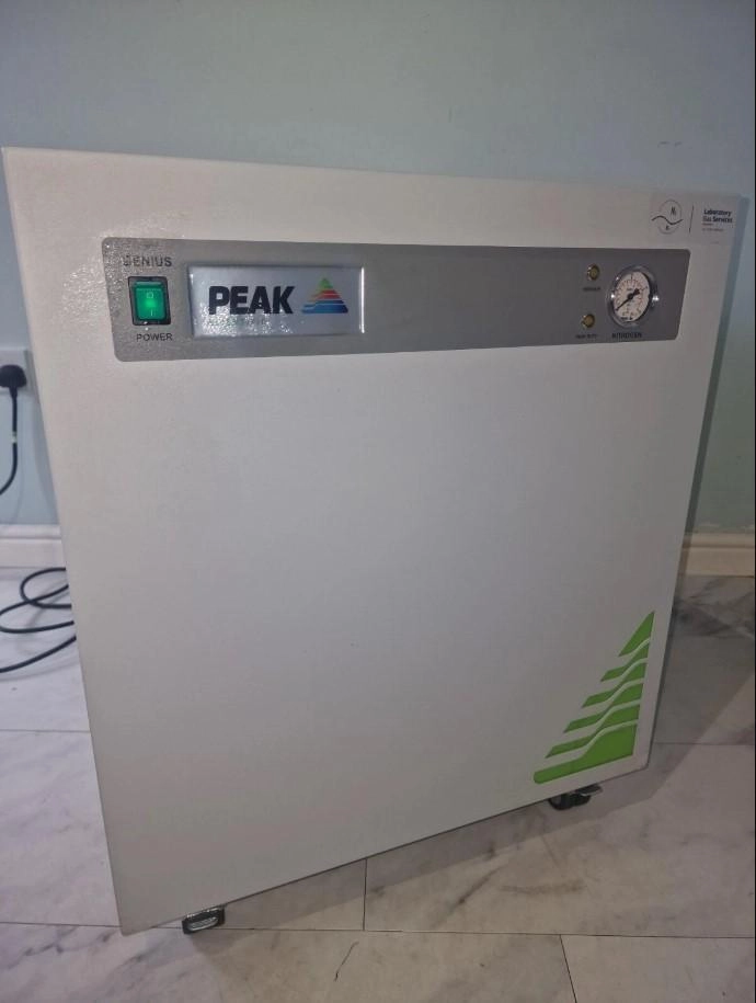 Peak Genius NM32LA Gas Generator 32L/min 230V Refurbished HPLC System - 7720432275