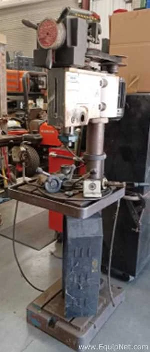 Lot 127 Listing# 1065486 Turn-Pro Milling and Drilling Machine - Machine Parts