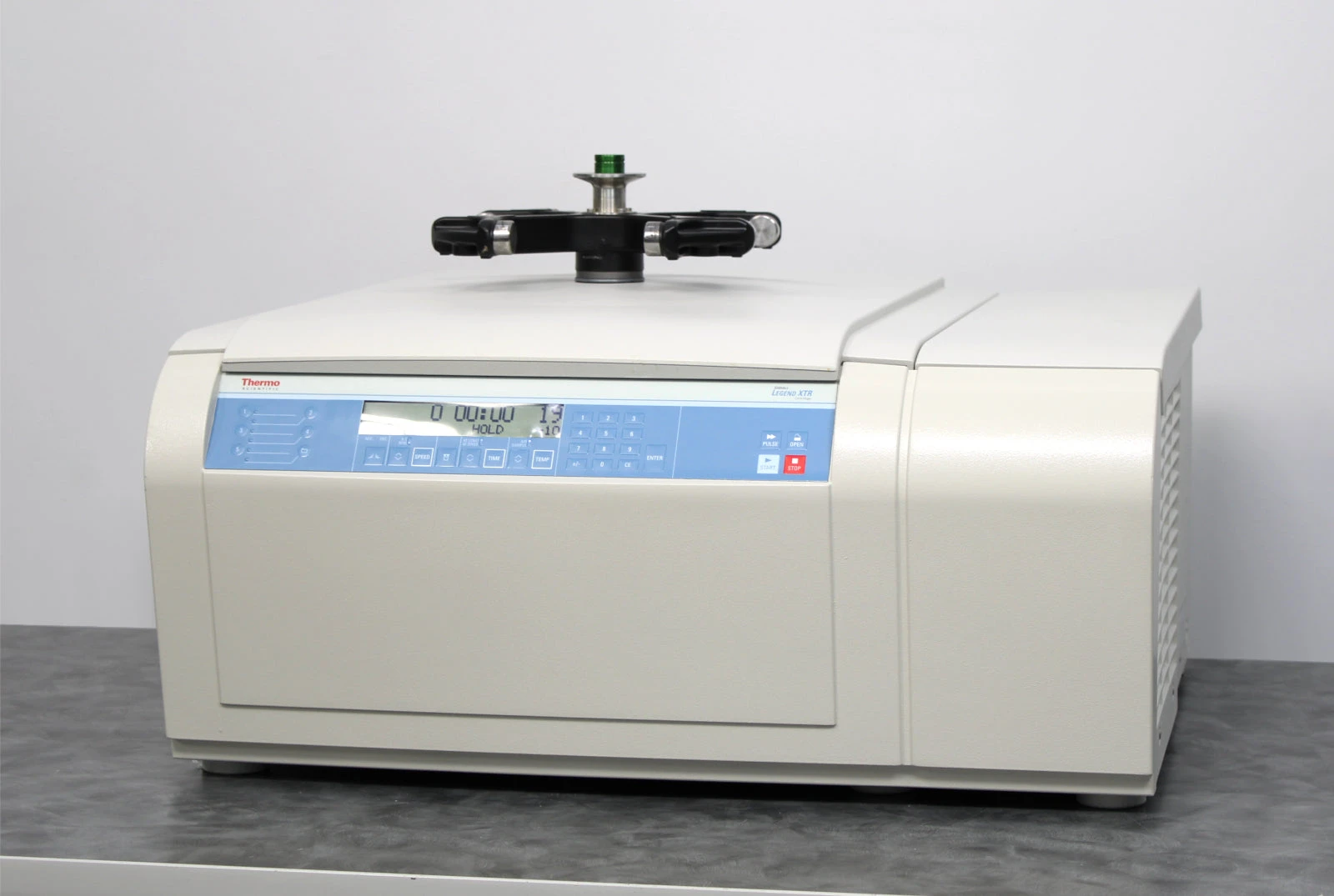 Thermo Sorvall Legend XTR Benchtop Centrifuge 75004521 with TX-750 Rotor