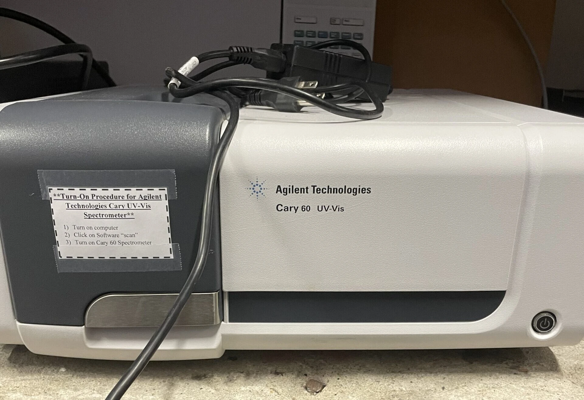Agilent Cary 60 UV-Vis Spectrophotometer UV/Vis Reader