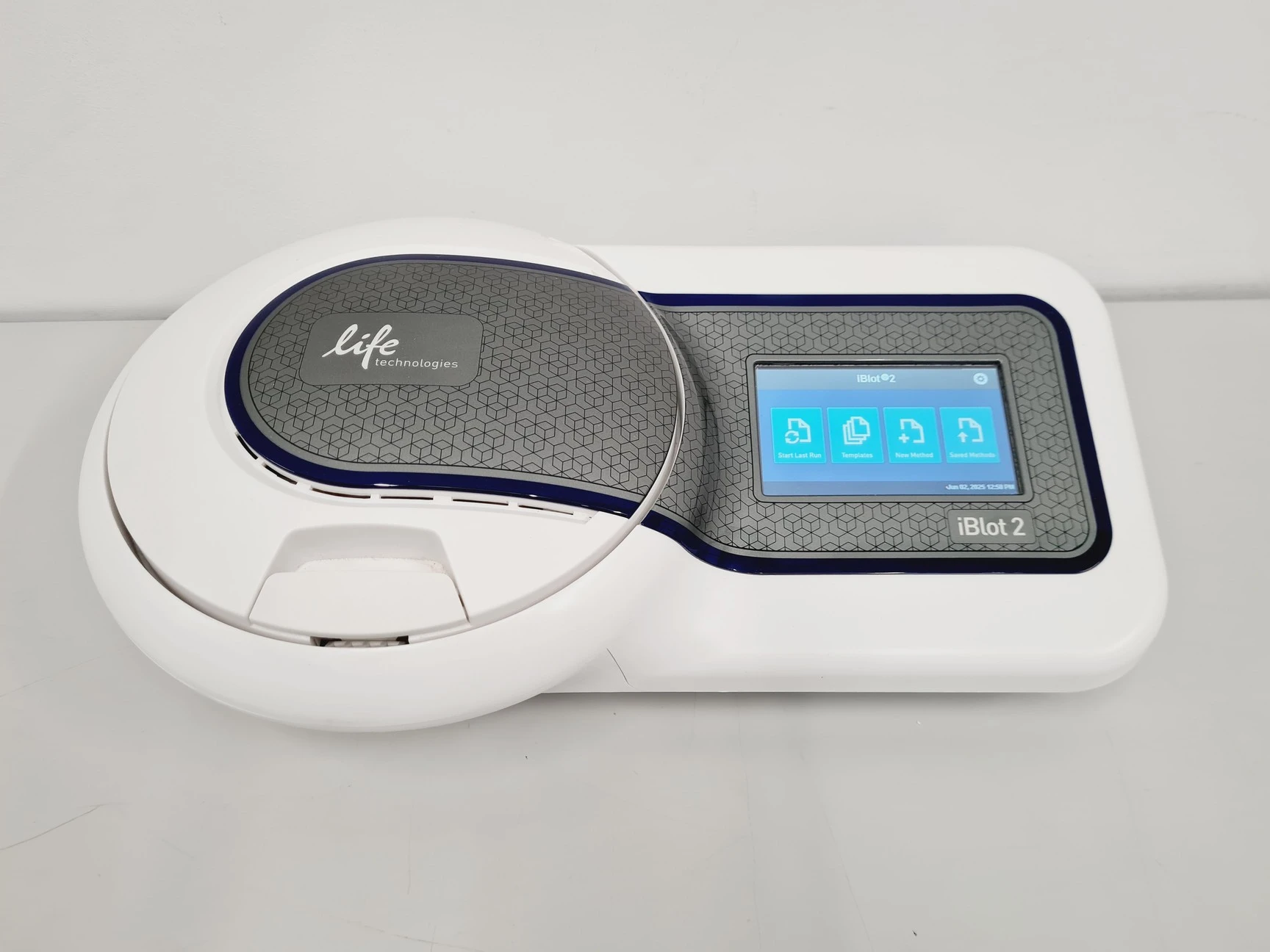 Life Technologies iBlot 2 Gel Transfer Device Lab