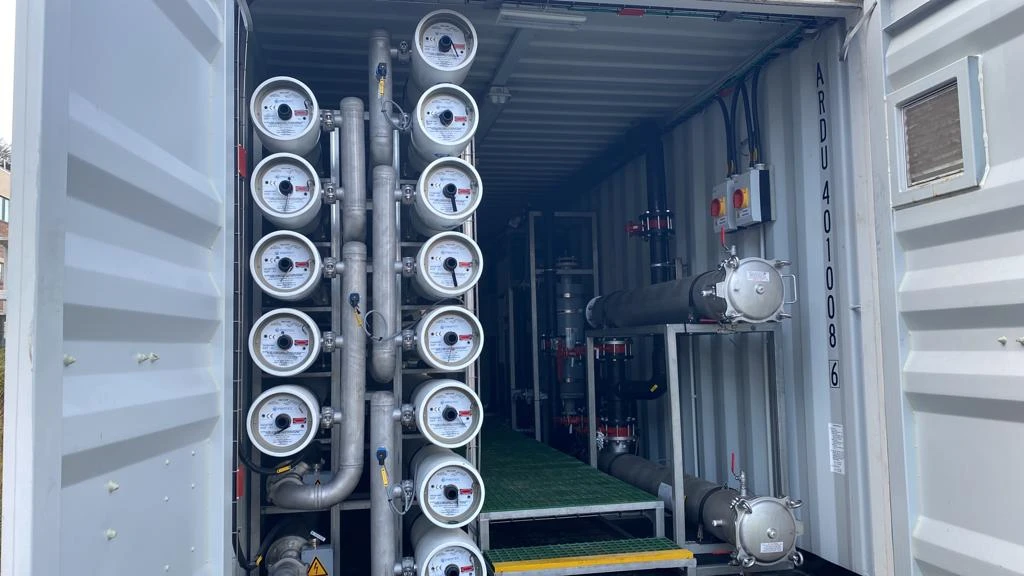 Water Filtration In Container - WF01