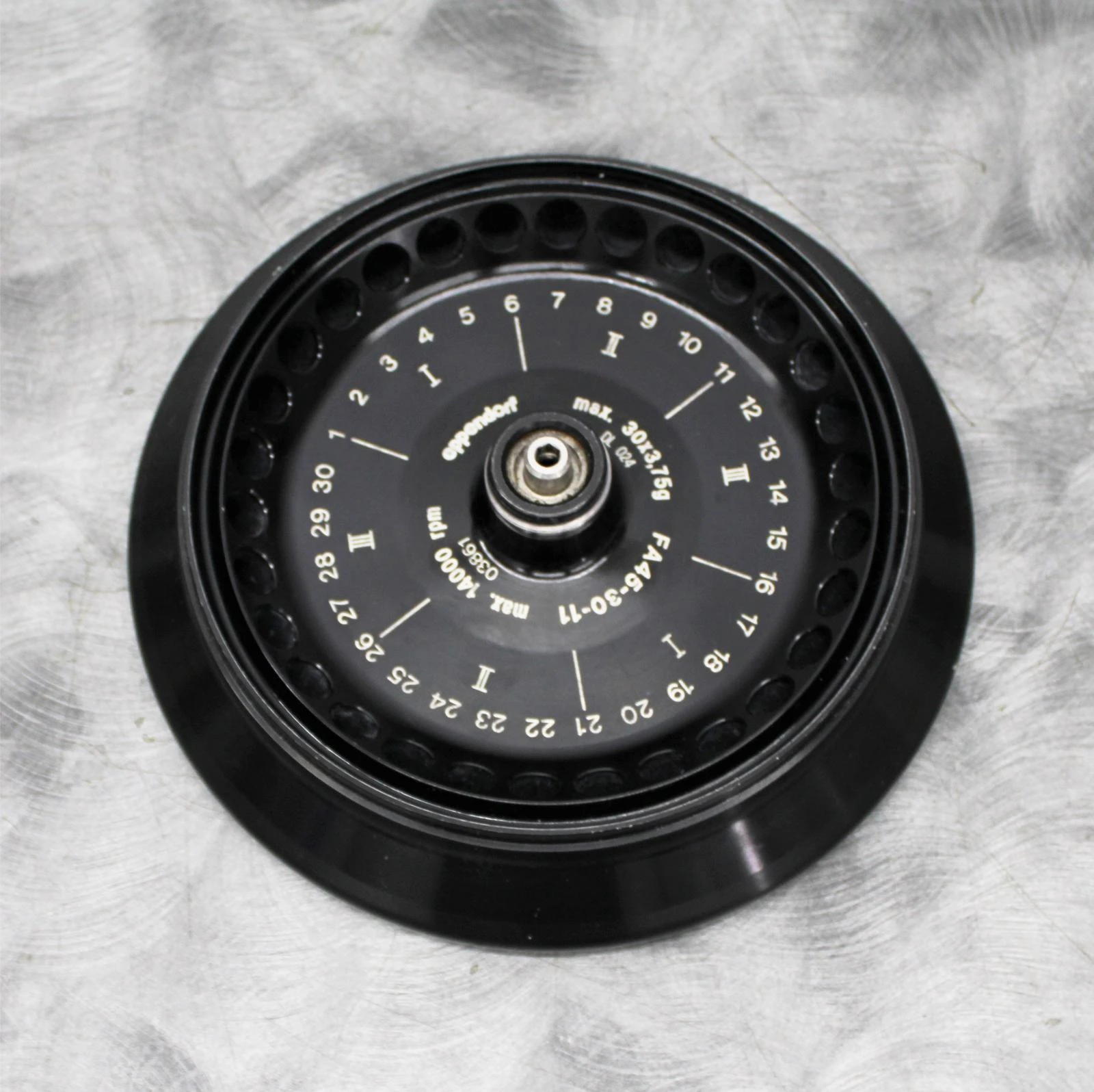 Eppendorf FA-45-30-11 Centrifuge Fixed Angle Rotor 30x1.5/2mL 22637100 14K RPM