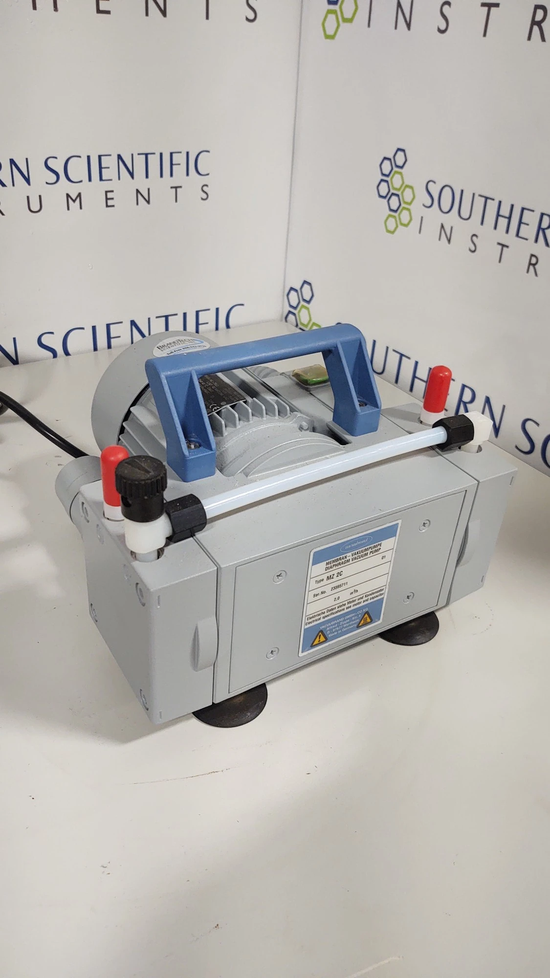 Vacuubrand  Brandtech Scientific MZ 2C diaphragm pump