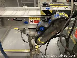Powder Container Feeding Belt Conveyor With Nordson Problue4 Hot Melt System E-04