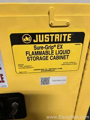 JustRite 4 Gallon Flammable Liquid Storage Cabinet