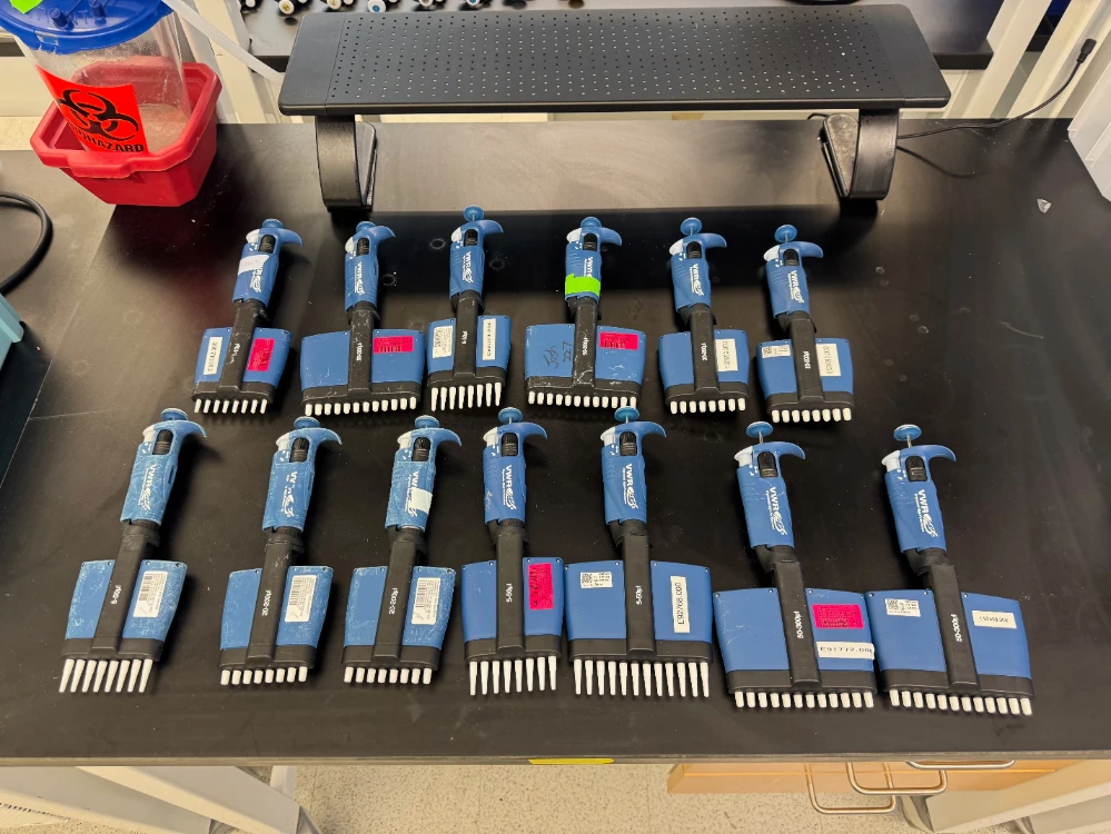 VWR Ergonomic High Performance Multichannel Pipettes - Quantity 11