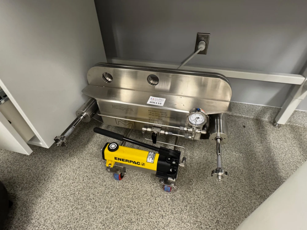 Millipore MP0DPILOT Filter Cassette Holder