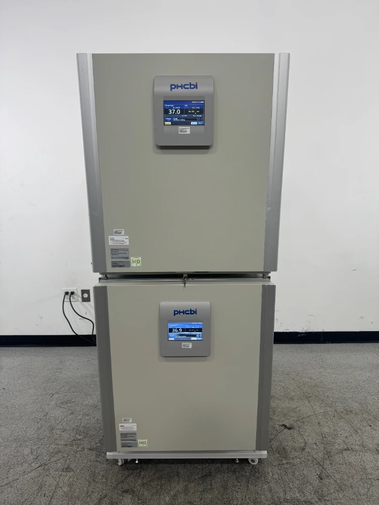 PHCBI Doublestack CO2 Incubator