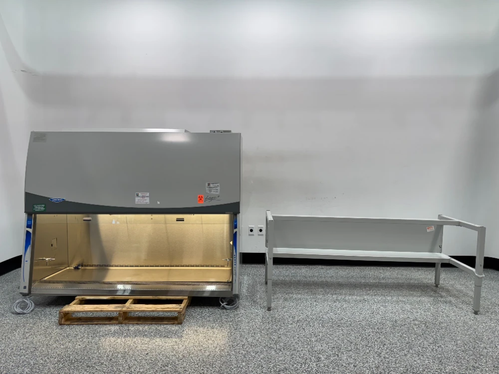 Labconco Logic+ 6' BioSafety Cabinet