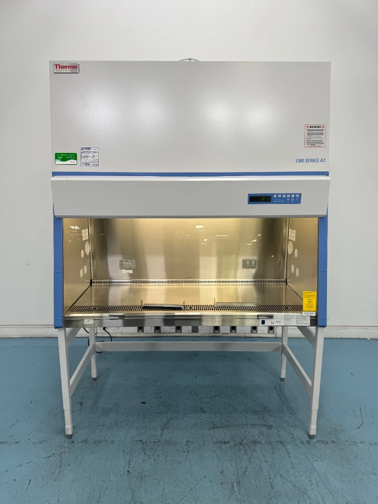 Thermo 1300 Series A2 4' Biosafety Cabinet