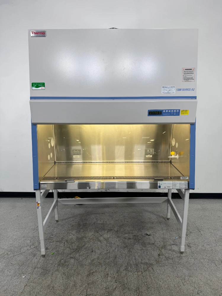 Thermo 1300 Series A2 4' Biosafety Cabinet