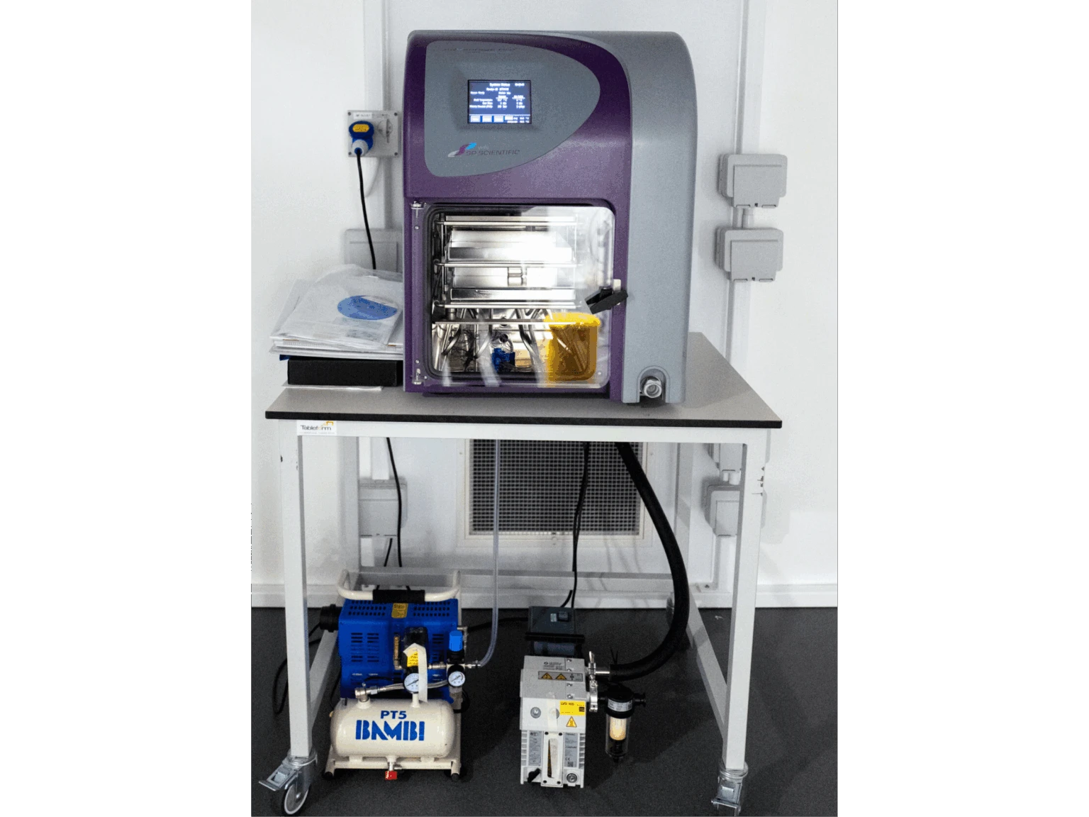 VirTis Advantage Pro Freeze Dryer