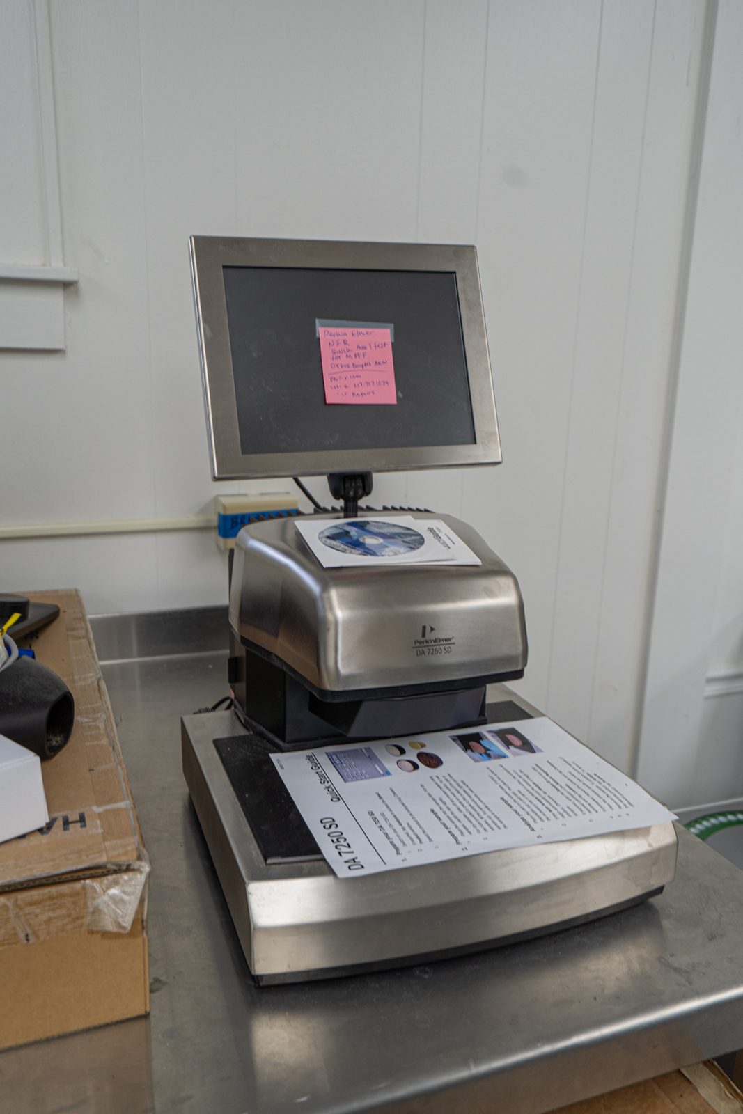 PerkinElmer Perten DA 7250 benchtop NIR Analyzer