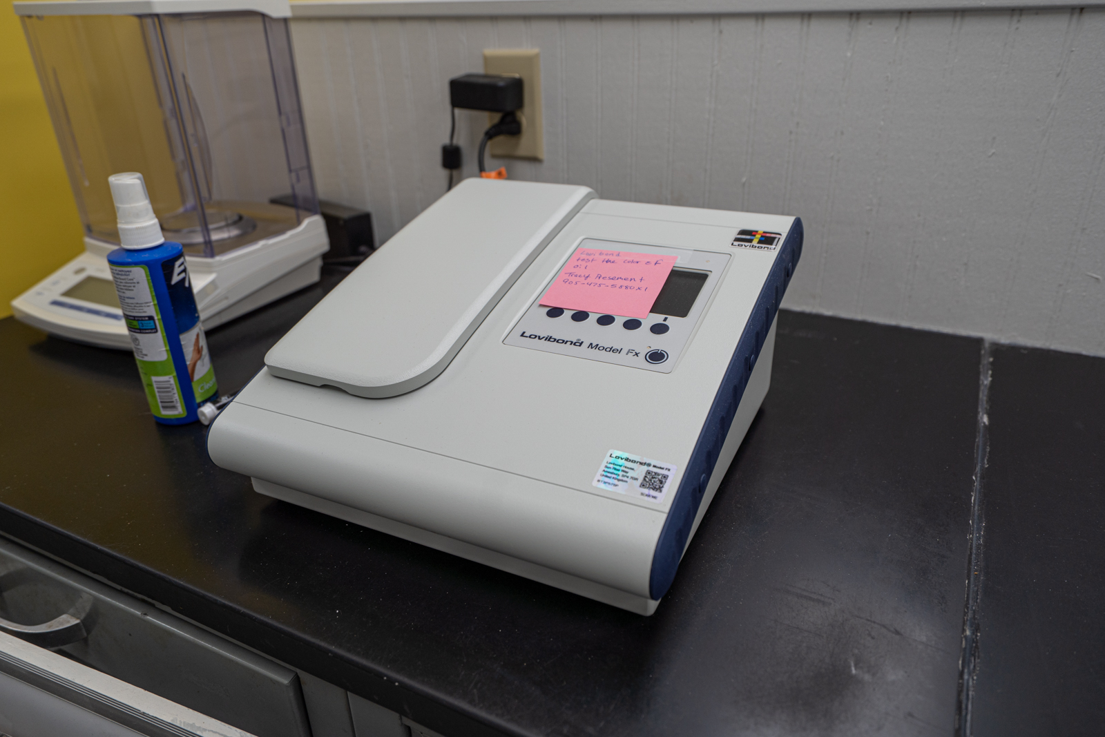 Lovibond Color Spectrometer / Tintometer