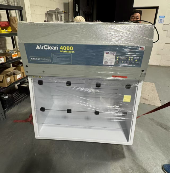 AirClean 4000 Workstation