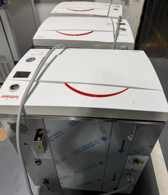 Tuttnauer tabletop/lab autoclaves (steam sterilizers)