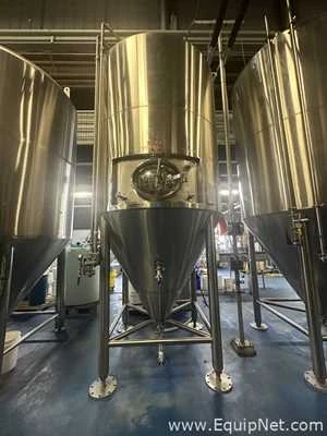 Lot 29 Listing# 1063851 Silver State Stainless Inc Stainless Steel Vertical Storage Tank Capacity approximately 50 bbl
