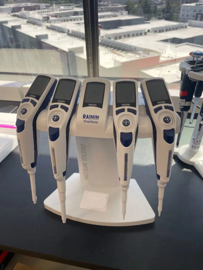 Rainin E4 XLS Single Channel Pipettes –  w/ Stand  10ul, 20ul, 200ul, 1mL