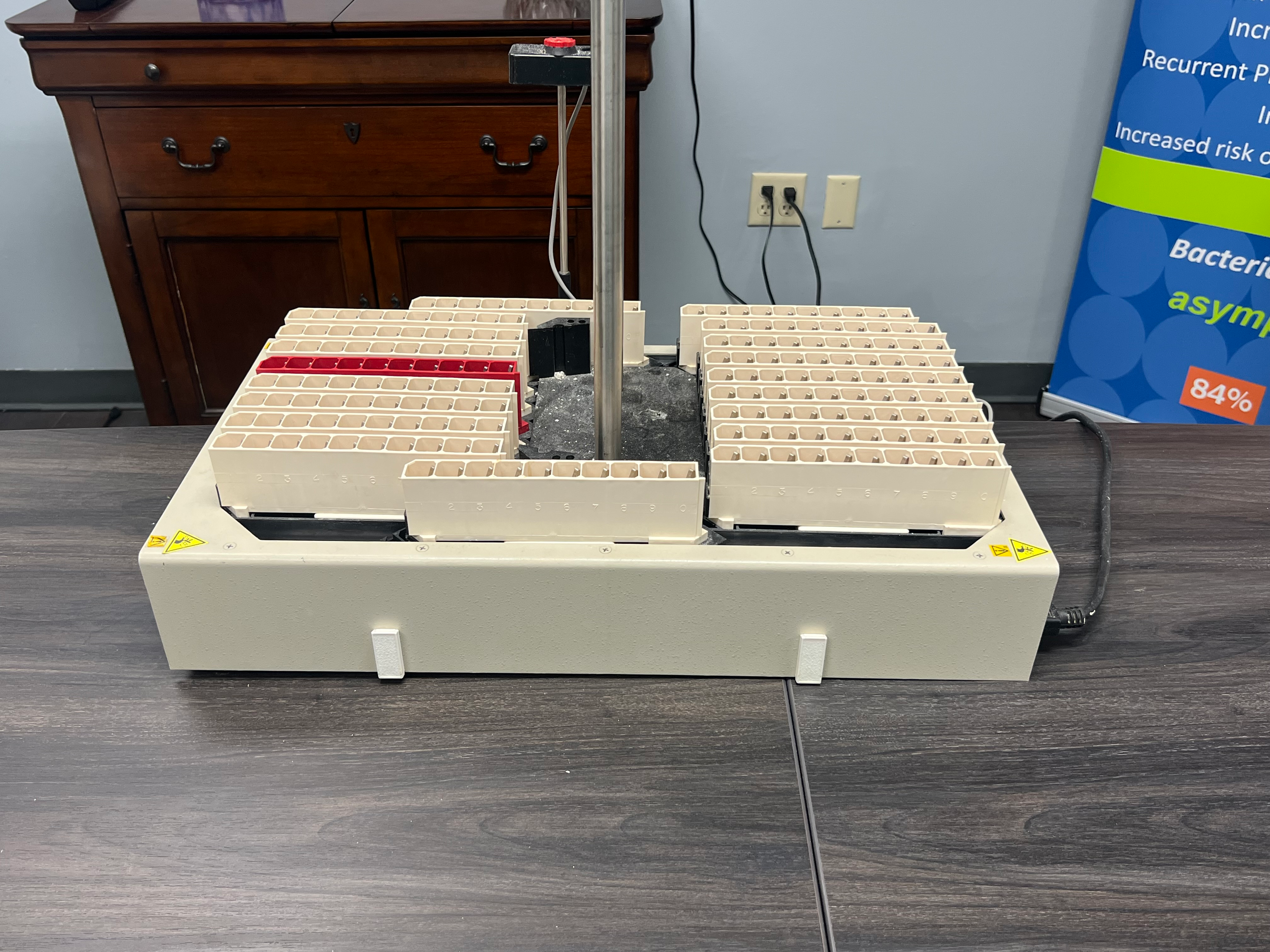 ISCO Retriever IV Fraction Collector with Manual