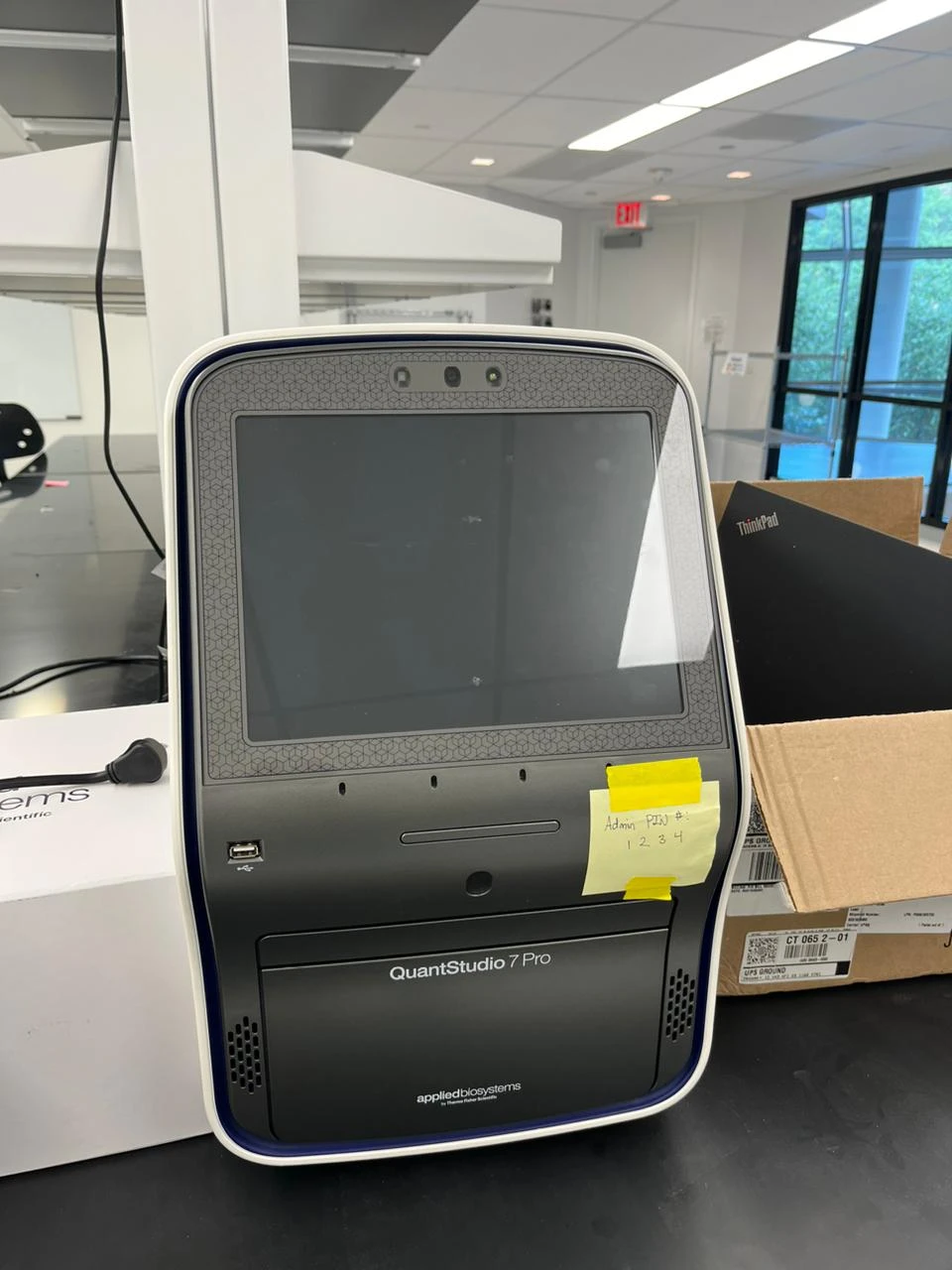 Applied Biosystems QuantStudio 7 Pro Real-Time PCR