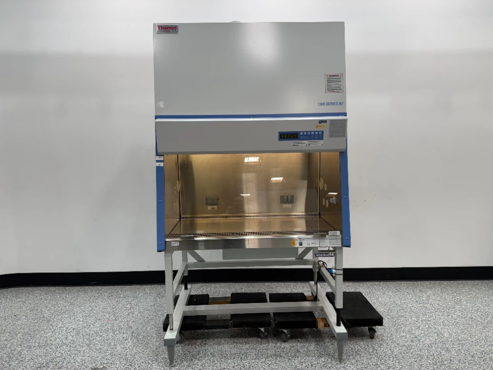 Thermo 1300 Series A2 4' Biosafety Cabinet