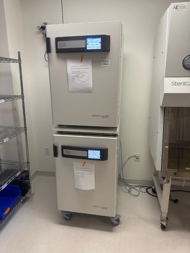 Thermo HERAcell Vios 160i Double Stack Incubator