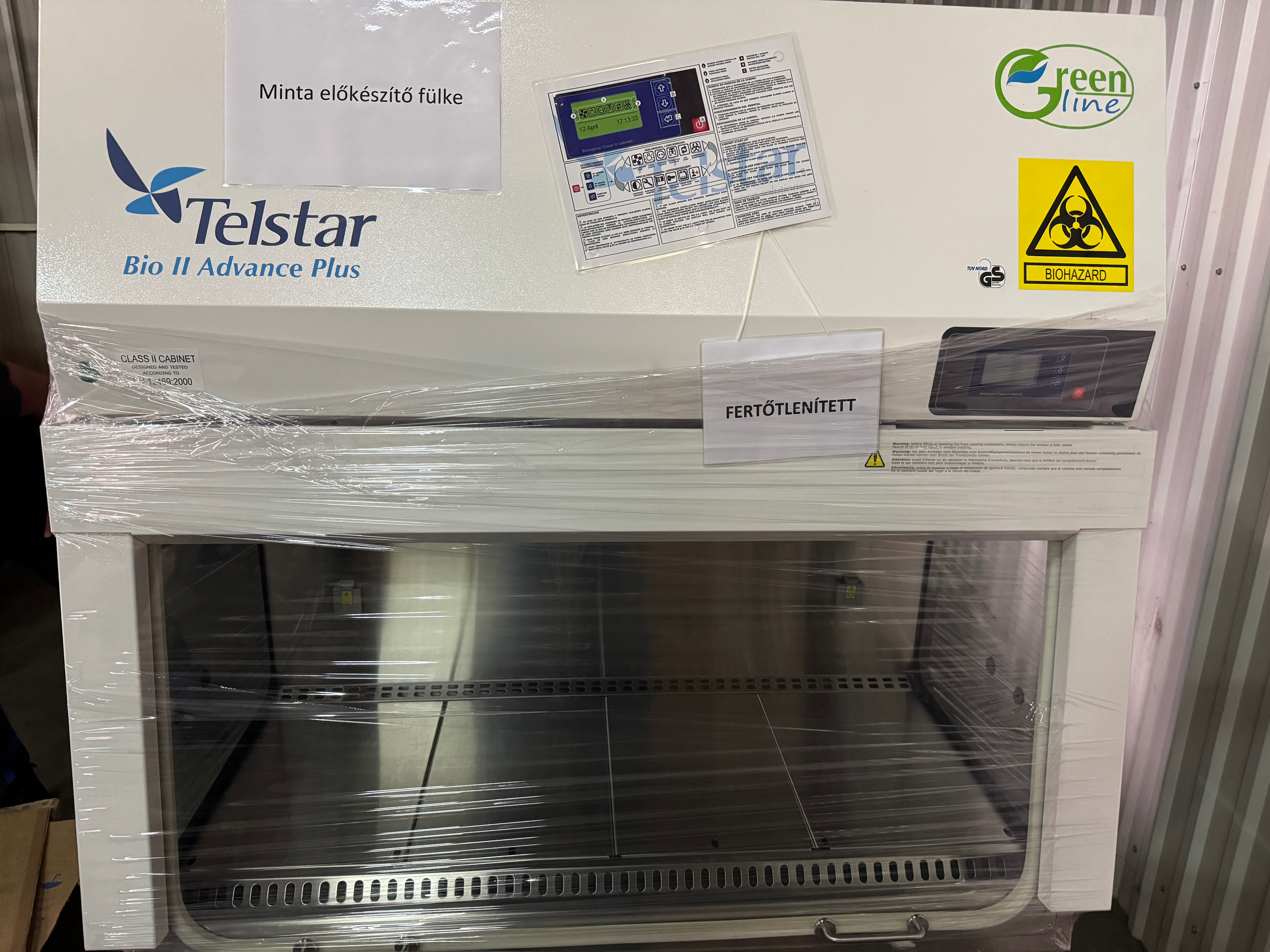 Bio II Advance PLUS 4 Biological Safety Cabinet