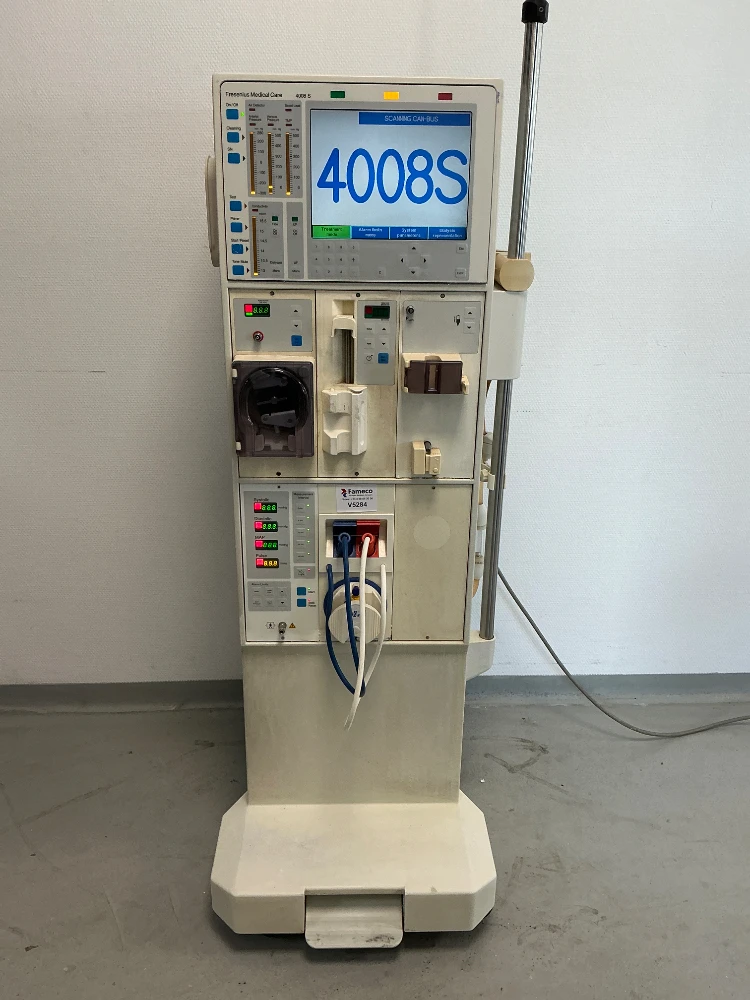 Fresenius Medical Care 4008 S Hemodialys Machines