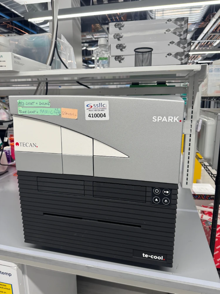 Tecan Spark Microplate Reader