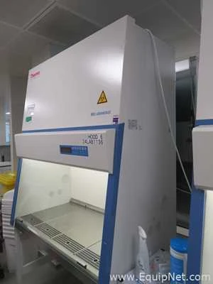 Thermo Scientific MSC Advantage 1.2 Biological Safety Cabinet