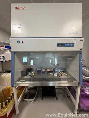 Lot 323 Listing# 867403 Thermo Scientific MSC-Advantage MSC 1.2 Biological Safety Cabinet