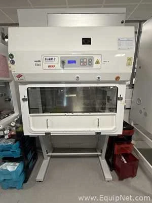 Lot 326 Listing# 867412 CAS Biomat 2 Biological Safety Cabinet