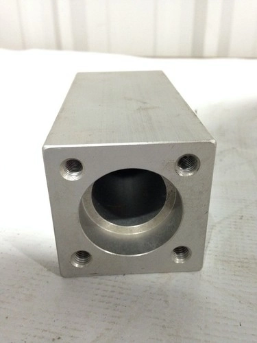 5" X 2-1/2" X 2-1/2" Aluminium Linear Bearing Bloc