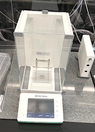 Mettler XSR 105 Analytical Balance