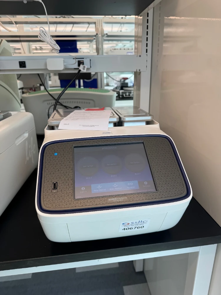 Applied Biosystems ProFlex PCR System | LabX.com