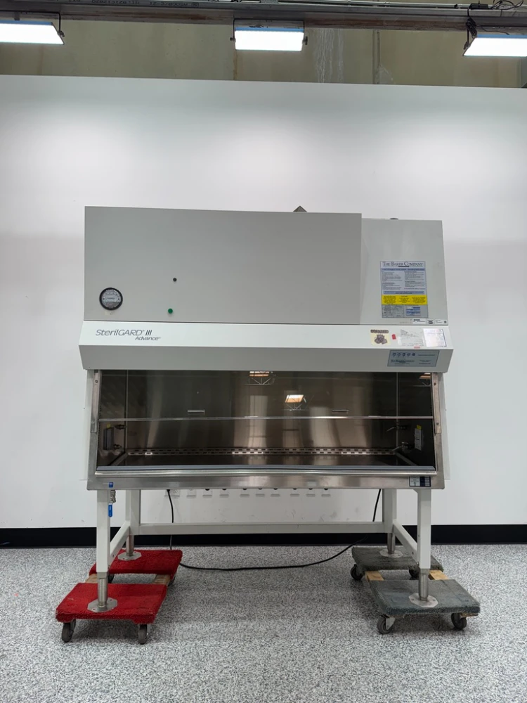 Baker Company SterilGARD III Advance 6' Biosafety Cabinet